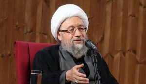 انتقاد آملی لاریجانی از افزایش ۲۰ درصدی حقوق کارگران/ افزایش سن بازنشستگی صحیح نبود