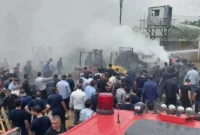 مصدومیت ۵۰ کارگر در حادثه آتش سوزی  لاستیک‌سازی «ایران یاسا »