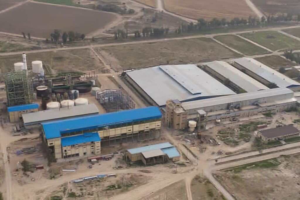 اعتصاب کارگران شرکت صنایع خمیر و کاغذ دیبای شوشتر/ مسوولان رسیدگی کنند