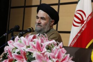 امام‌جمعه بروجرد: ظلم در حق کارگران نساجی بروجرد/ ۸۵۰ کارگر اخراج شدند