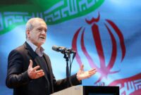 پزشکیان خطاب به کارگران: به شما قول میدهیم که سلامت شما را به هر شکلی که شده تامین کنیم پزشکیان خطاب به کارگران: به شما قول میدهیم که سلامت شما را به هر شکلی که شده تامین کنیم