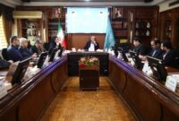 درخواست برگزاری فوری جلسه شورای عالی کار برای ترمیم مزد کارگران درخواست برگزاری فوری جلسه شورای عالی کار برای ترمیم مزد کارگران