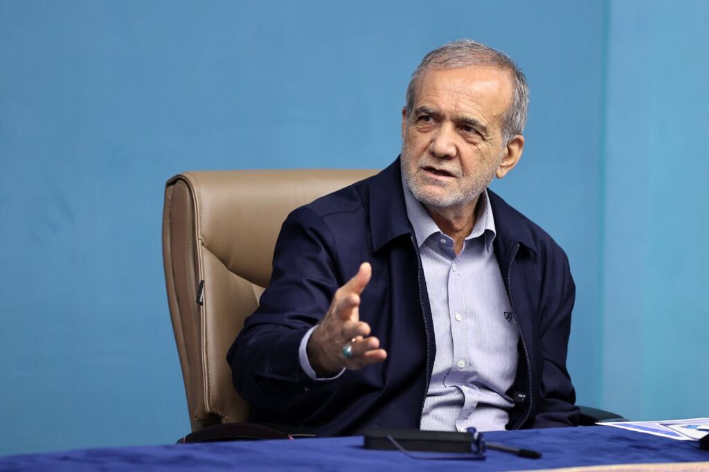 پزشکیان: شکی نیست که باید بنزین را گران کرد