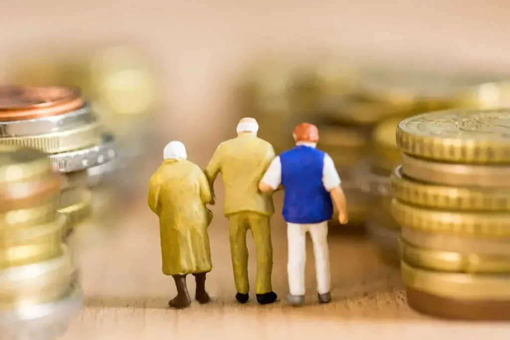 آیا خرید طلا جایگزین بیمه تامین اجتماعی می‌شود؟