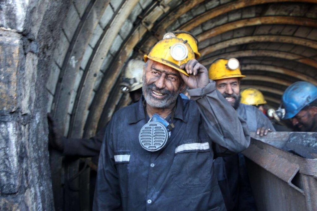 اجرای طرح‌ ایمنی، طبقه‌بندی مشاغل و مسکن کارگری کلید خورد