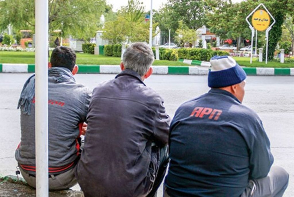 آیا مسئولان با این حقوق‌ ها زندگی می‌کنند؟!