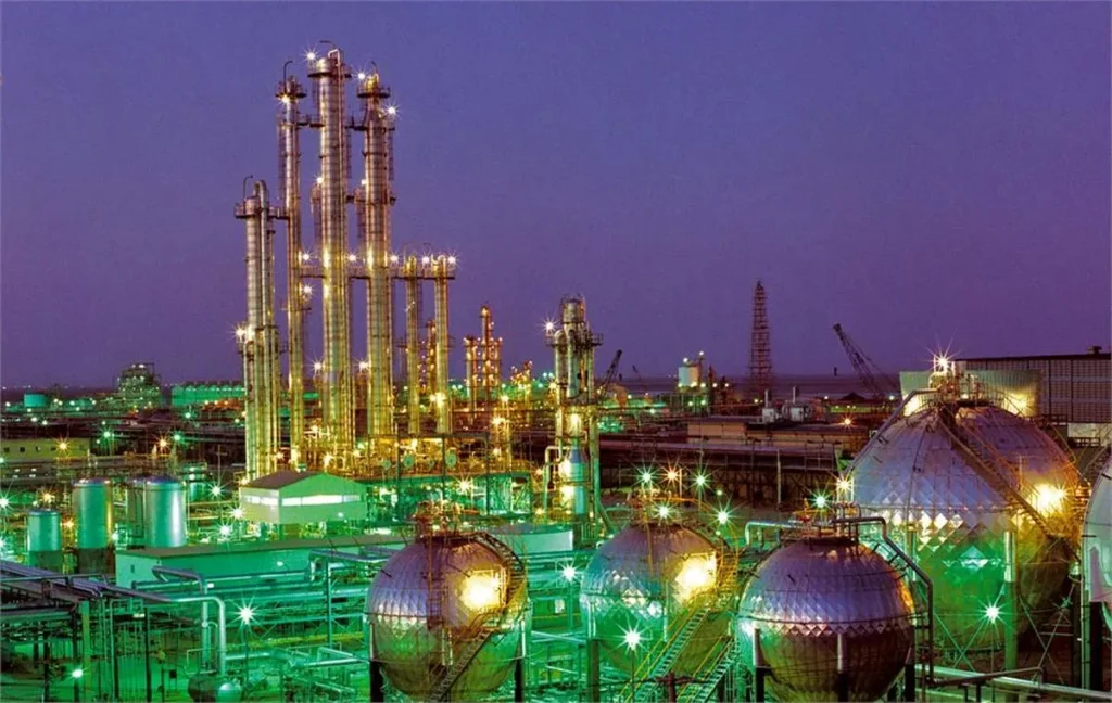 تعلیق قرارداد تعدادی از کارگران پتروشیمی ماهشهر