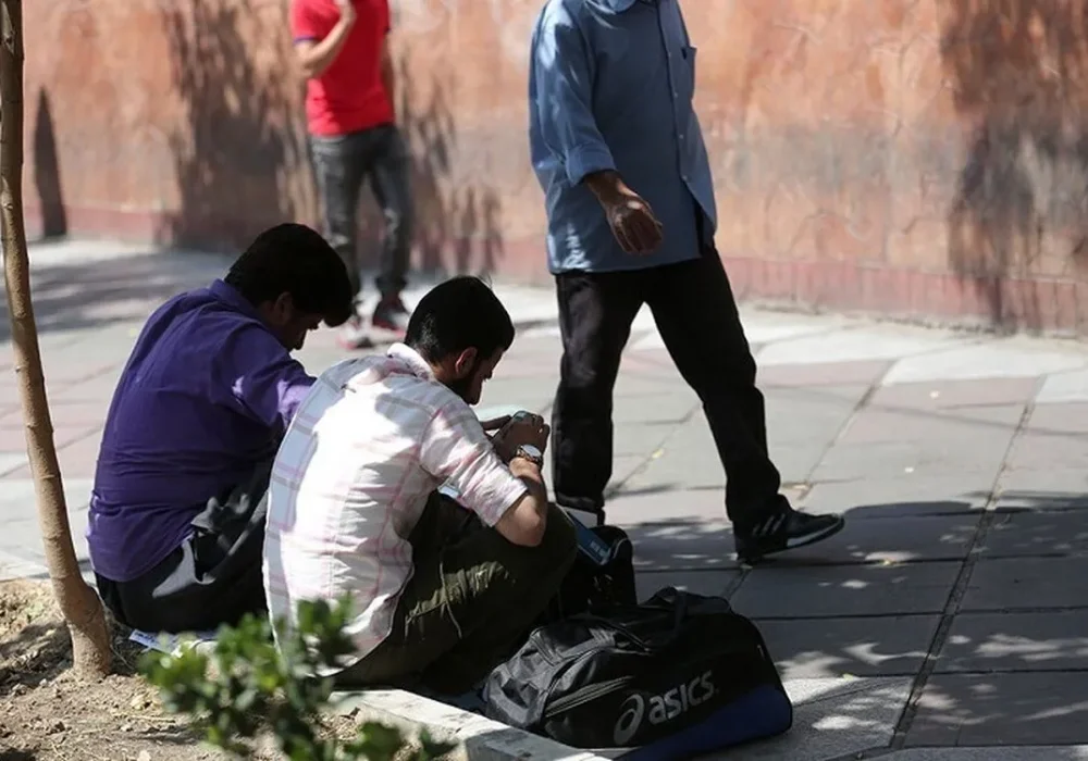 خبر مهم برای بیکاران؛ دولت ۳۰ درصد دستمزد را یارانه می‌دهد