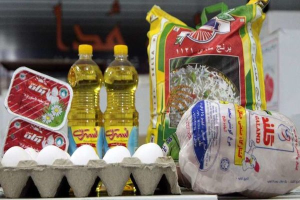دولت همان تکنیکی را که برای مهار افزایش حقوق به کار می‌گیرد، روی قیمت کالاهای اساسی اجرا کند!